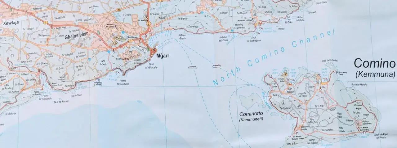 Karte von Malta mit Fokus auf Comino und den Nord-Comino-Kanal. Ideal für Segeln in Malta.